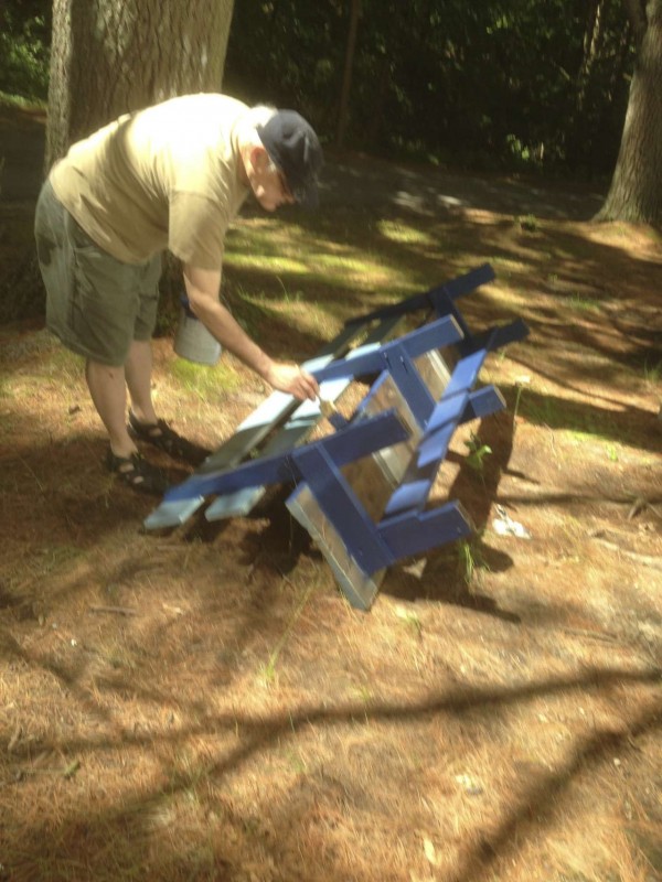 LOTS OF BENCHES TO PAINT